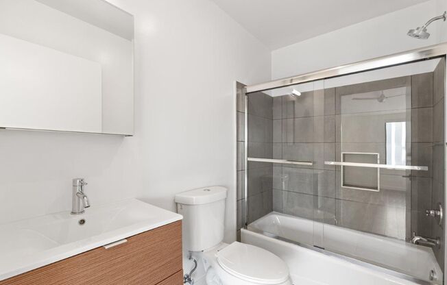 2 beds, 2.5 baths, 1,145 sqft, $3,195, Unit 505