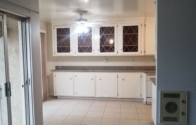 1 bed, 1 bath, 835 sqft, $1,895, Unit 106