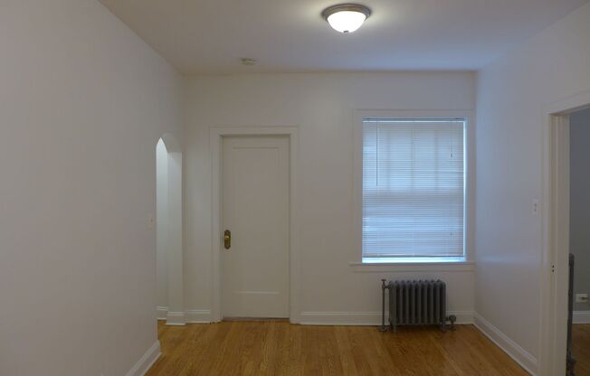 1 bed, 1 bath, 575 sqft, $1,650, Unit 108