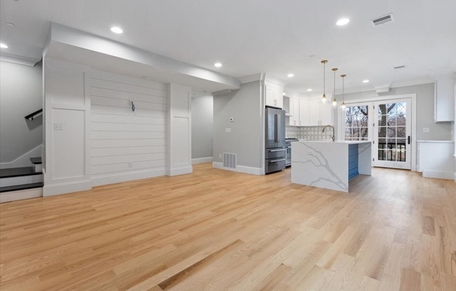 30 DIGHTON
