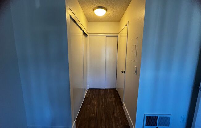 1 bed, 1 bath, 500 sqft, $1,995, Unit 37