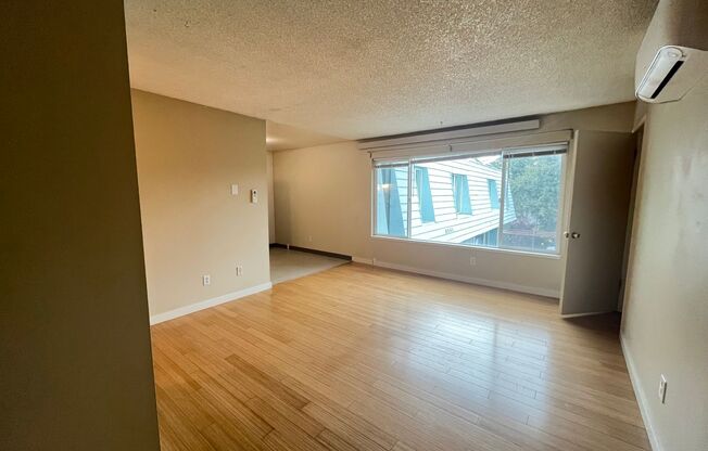 2 beds, 1 bath, 810 sqft, $1,485