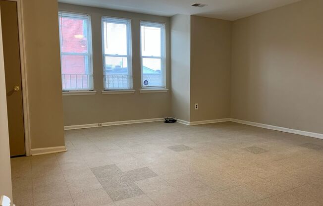 Frankford Ave 3035