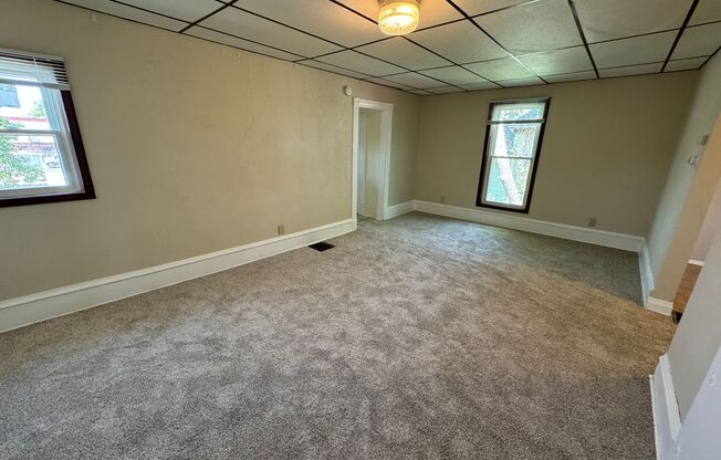 1 bed, 1 bath, $935