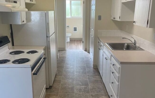 1 bed, 1 bath, 500 sqft, $1,040, Unit #23