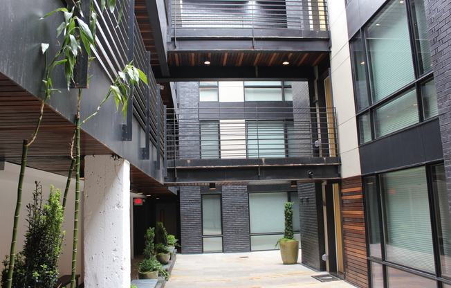 Four Forty North Front LLC