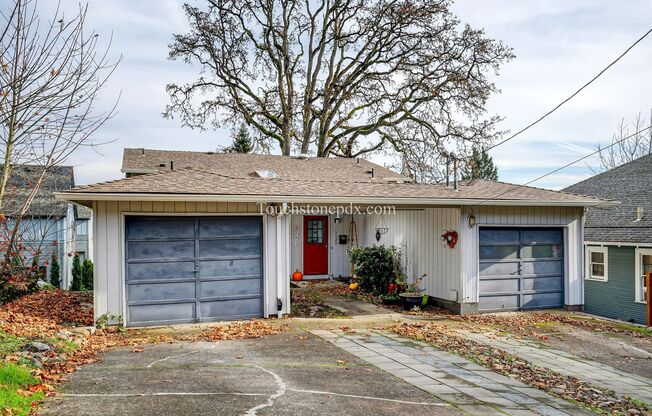 Bright Home with Stunning Mountain Skyline Setting!