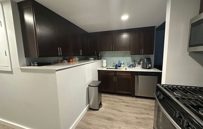 1 bed, 1 bath, 583 sqft, $2,300, Unit 506