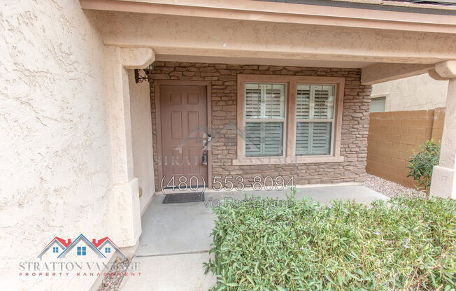 2038 W MARCONI AVE