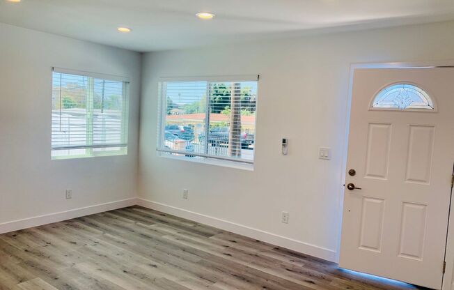 Newly Constructed 2BD/1BA Duplex Available in Linda Vista!