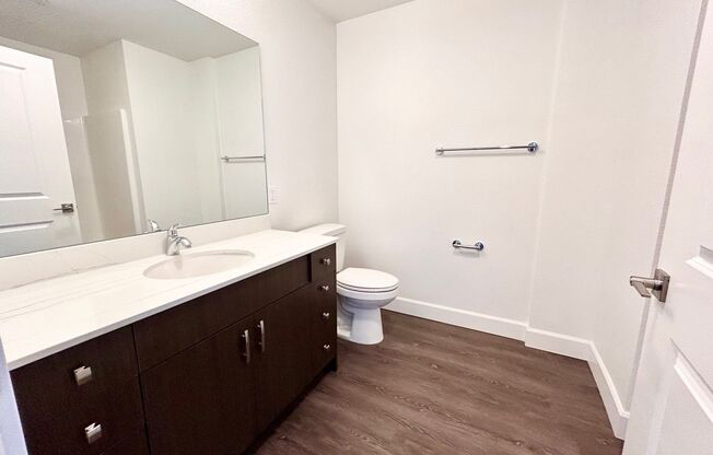 2 beds, 2 baths, 1,334 sqft, $4,950, Unit 410-907