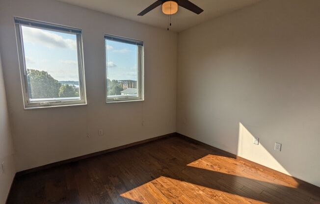 1 bed, 1 bath, 625 sqft, $1,810, Unit 421