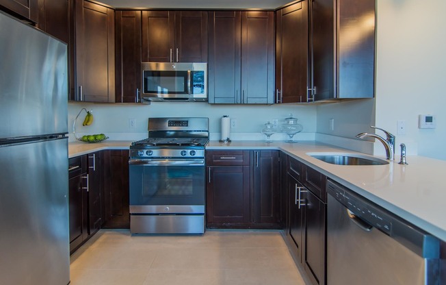 2 beds, 2 baths, 1,002 sqft, $3,320, Unit 4S