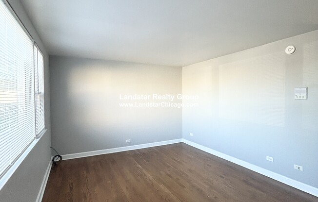 7632.5 North Milwaukee Ave.