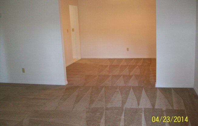 1 bed, 1 bath, 900 sqft, $1,200, Unit 17