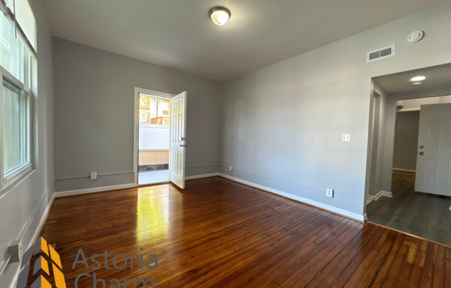 1 bed, 1 bath, 600 sqft, $1,100, Unit Unit 4