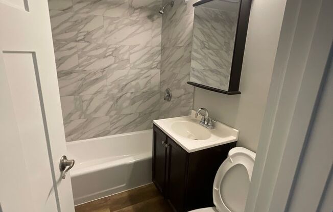 1 bed, 1 bath, 700 sqft, $1,650, Unit 401