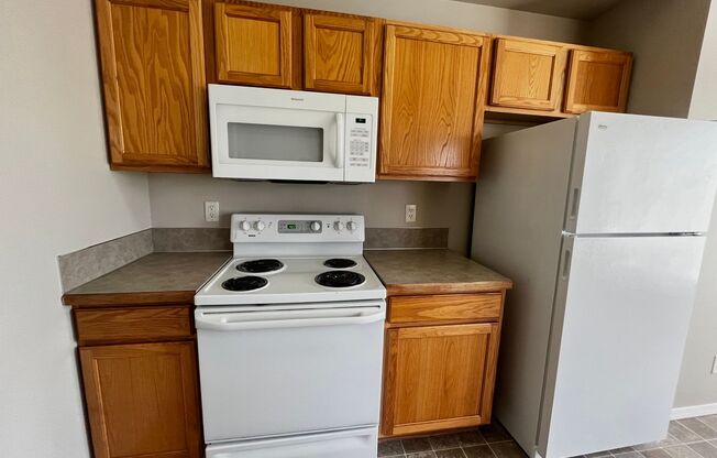 1 bed, 1 bath, 850 sqft, $1,250, Unit 1320 - 6