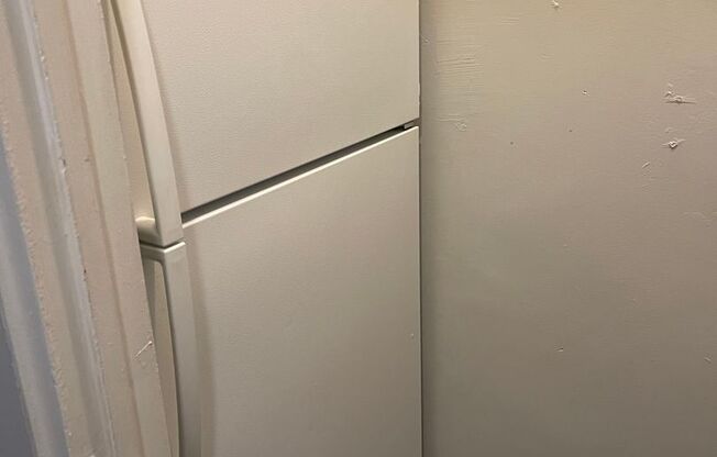 1 bed, 1 bath, 365 sqft, $950, Unit 10A