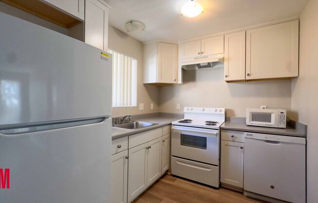 1 bed, 1 bath, $1,450, Unit 06