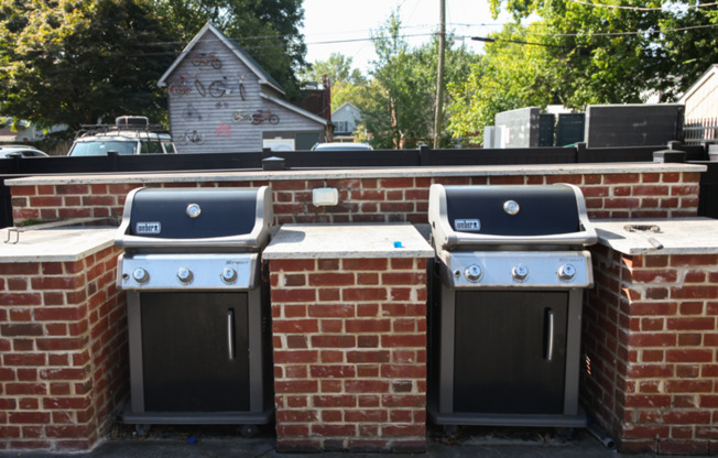 1 bed, 1 bath, 482 sqft, $1,325, Unit L108