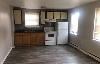 44 NEW BRITAIN AVENUE