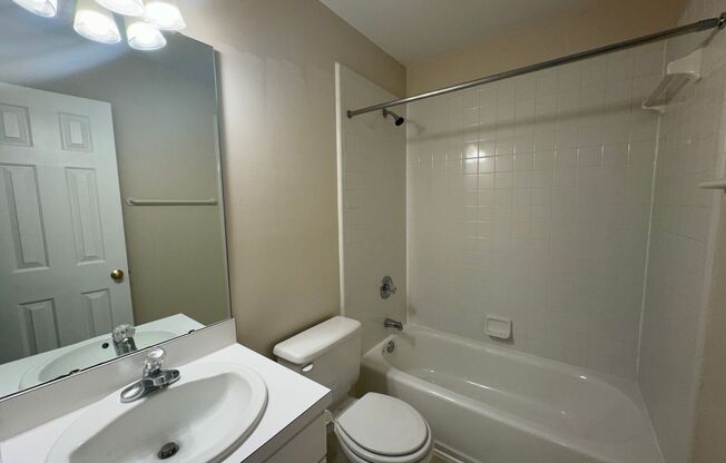 2 beds, 2.5 baths, $1,625, Unit Apt. 101