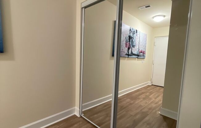 2 beds, 2 baths, 1,000 sqft, $1,975, Unit 14200 #104