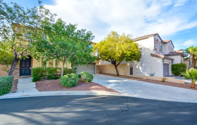 11768 Del Sur Ave
