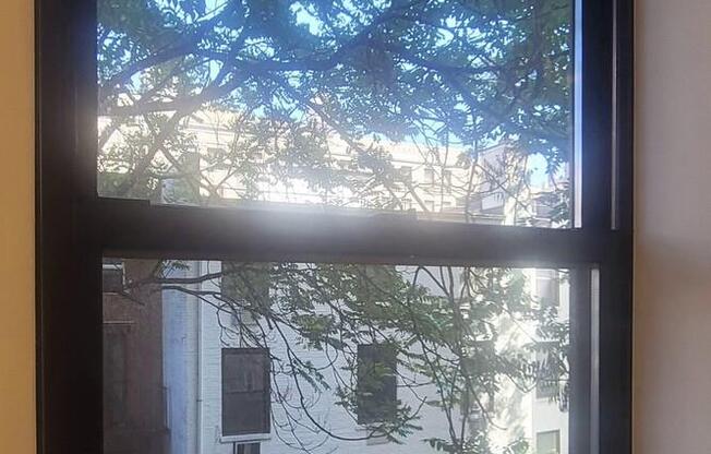 2 beds, 1 bath, $7,400, Unit 5I