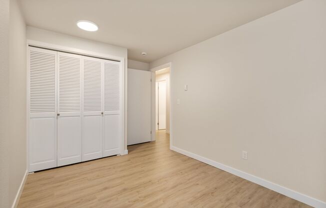 2 beds, 1 bath, 875 sqft, $2,795, Unit 27