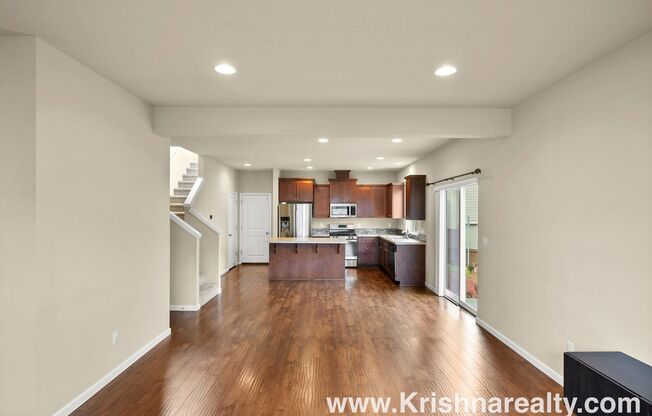 *OUTSTANDING* 3 BD 2.5 BA + Office/Den (Could be used as bedroom) Single Family Home In A Coveted Abbey Creek In A Highly Desirable Bethany Area, **A+ Schools**