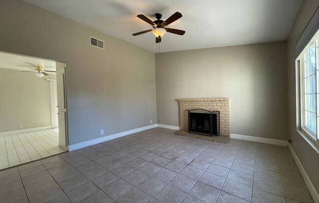 2 beds, 1 bath, $2,500