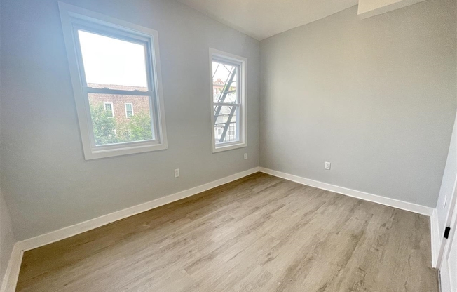 86 SHERMAN AVE
