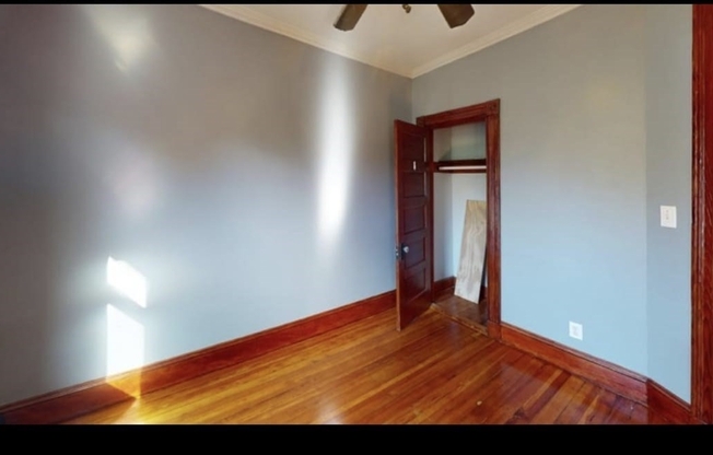 4 beds, 1 bath, 1,300 sqft, $3,400, Unit 2