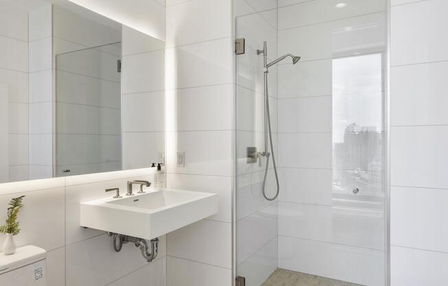 1 bed, 1 bath, $4,495, Unit 6I