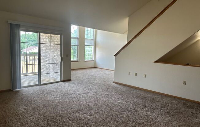 1 bed, 1 bath, 1,502 sqft, $1,755, Unit 33502