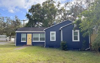 Charming 2-Bedroom, 2-Bath Seminole Heights Home on large corner lot!