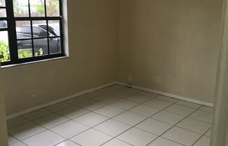 2 beds, 1 bath, 707 sqft, $1,995, Unit 1