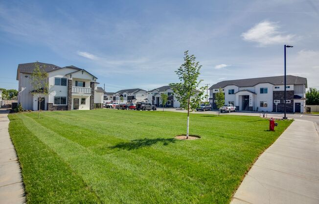 2 Bedroom Apartments in Caldwell With Style, Convenience & Comfort!