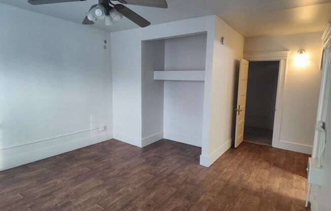 1 bed, 1 bath, 566 sqft, $1,550, Unit B06