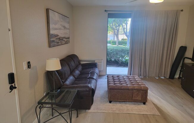 1 bed, 1 bath, $2,400, Unit # 349