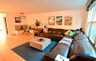 Spacious 2 Bed, 2 Bath Duplex in Logan Square | Garage Parking Available
