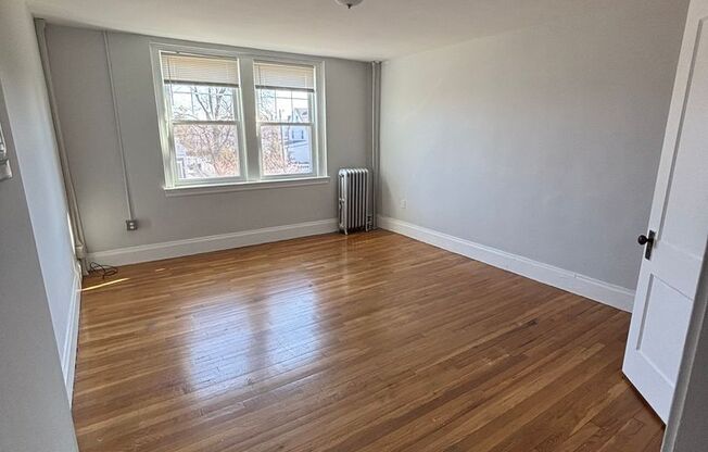 Studio, 1 bath, $1,950, Unit 208 Main Street #42