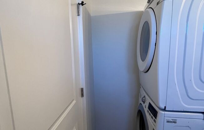 1BD 1BA Newly Remodeled Casita