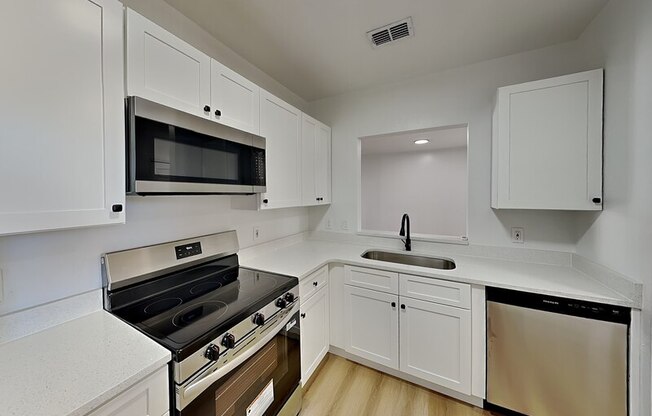 515 VILLA DE SOL CIR