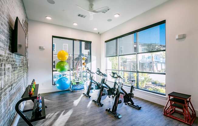 Modern Fitness Center at Cue Luxury Apartments, Cypress, TX