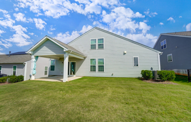 125 BARBERRY DR