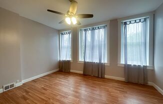 1 bed, 1 bath, $1,199, Unit Unit 2