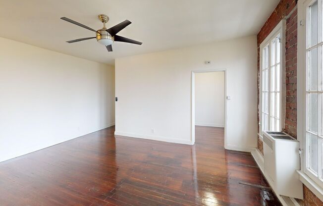 1 bed, 1 bath, 575 sqft, $1,595, Unit 501